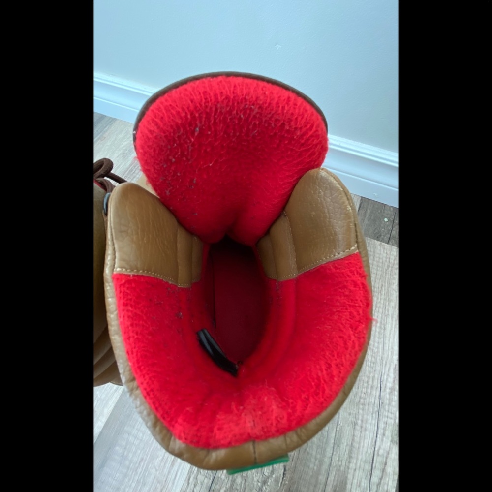 Cougar Original Pillow Boots - Picture 5 of 9